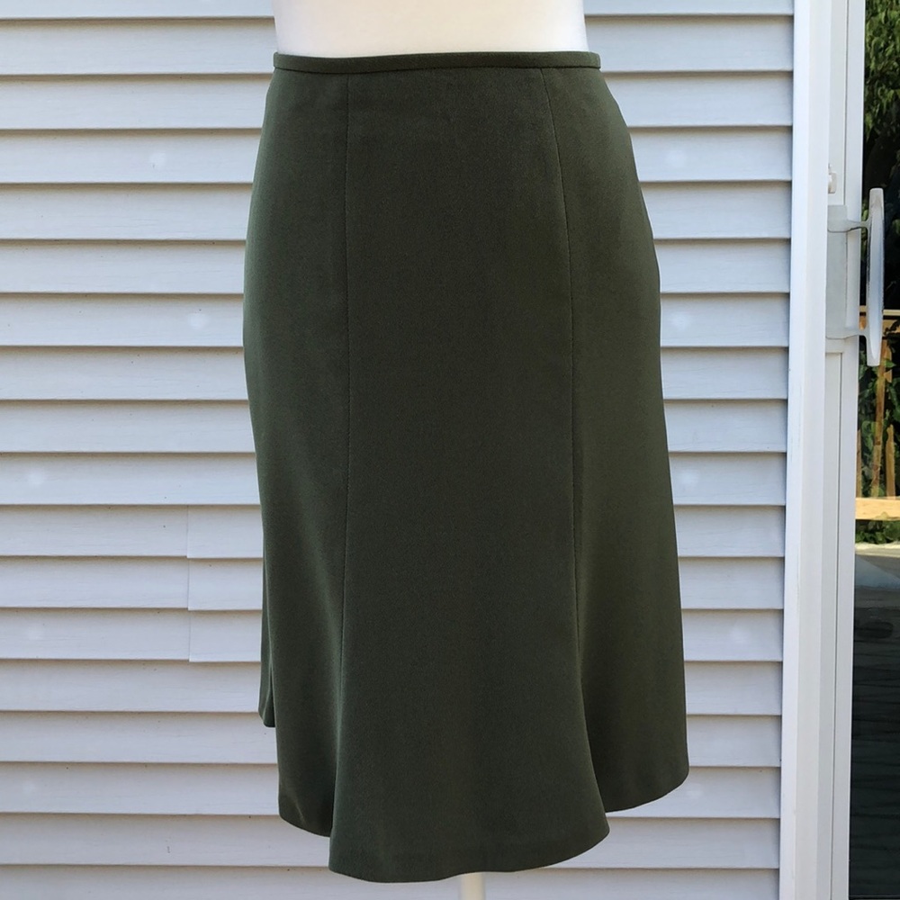 Kasper olive green skirt